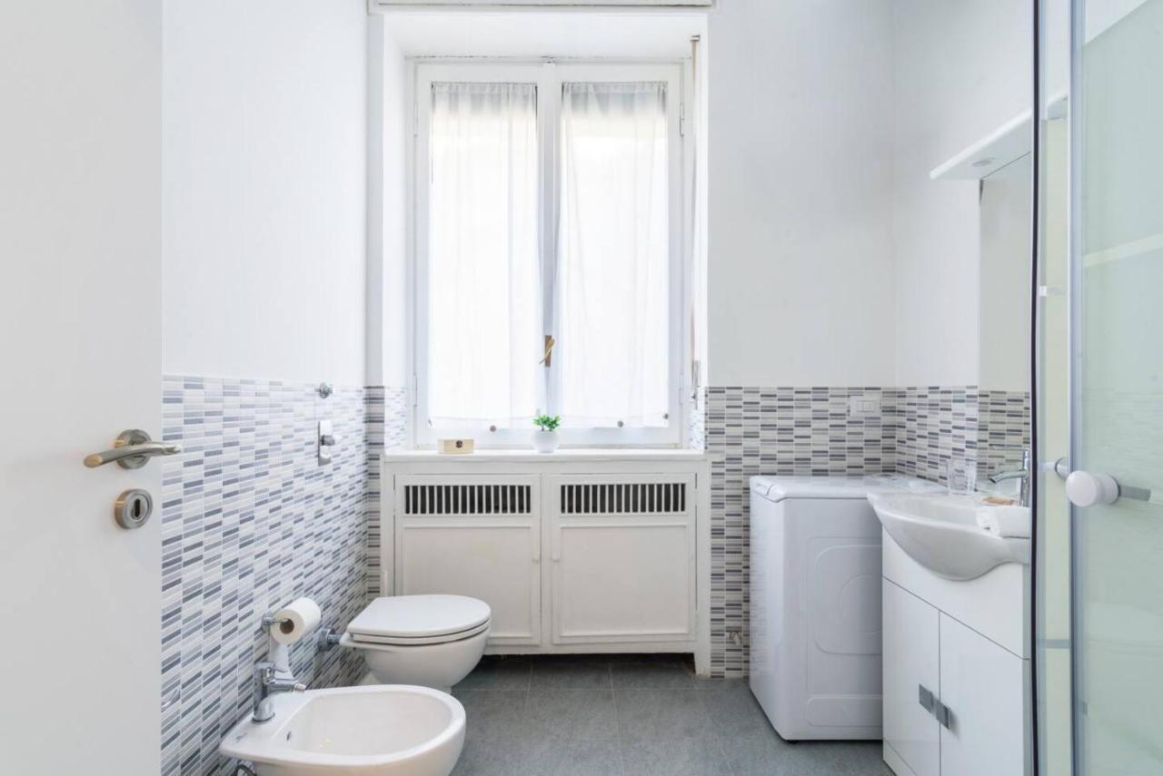 Luxury 4 Bedrooms Close To Duomo Appartement Milaan