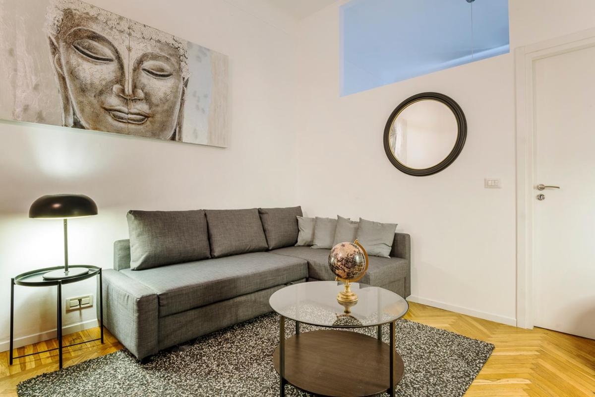 Luxury 4 Bedrooms Close To Duomo Milaan